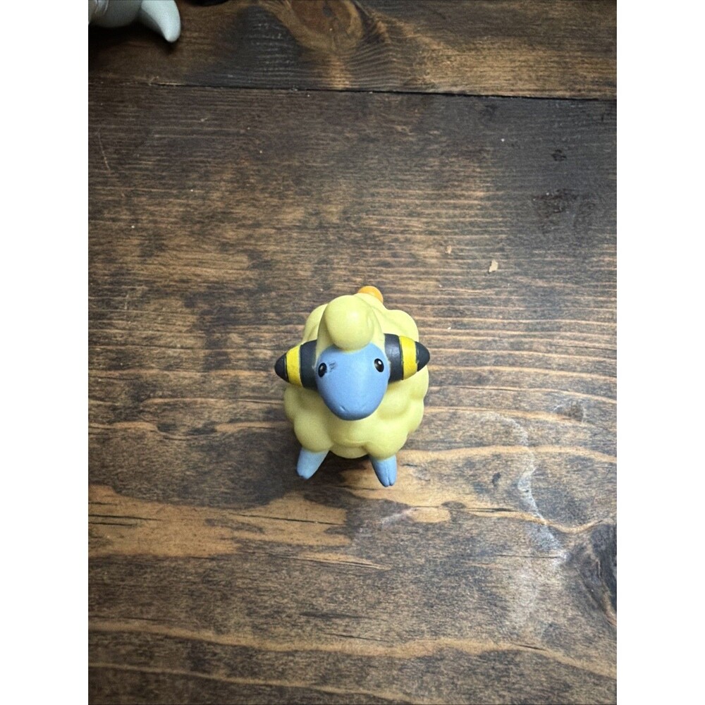 2019 Wixked Cool Toys WCT Nintendo Pokemon Mareep Figure Toy